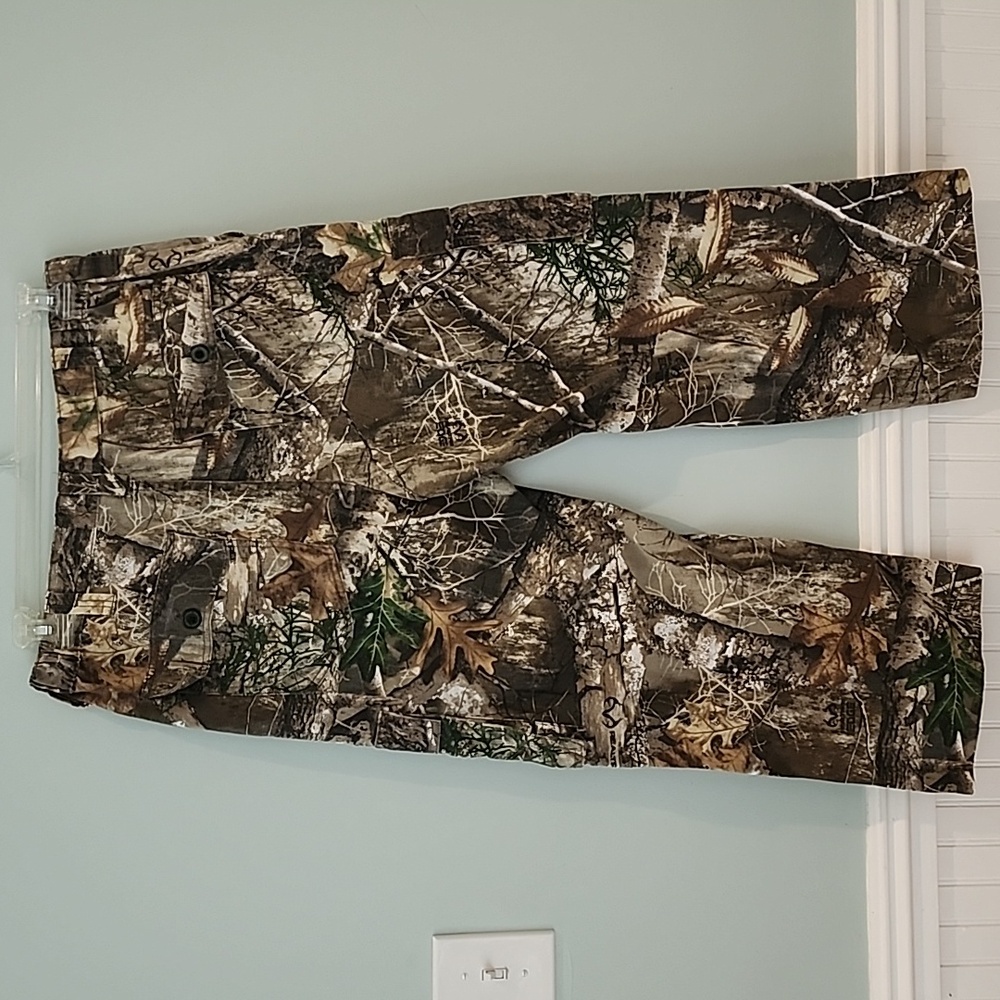 Realtree Hunting Pants - Picture 4 of 6